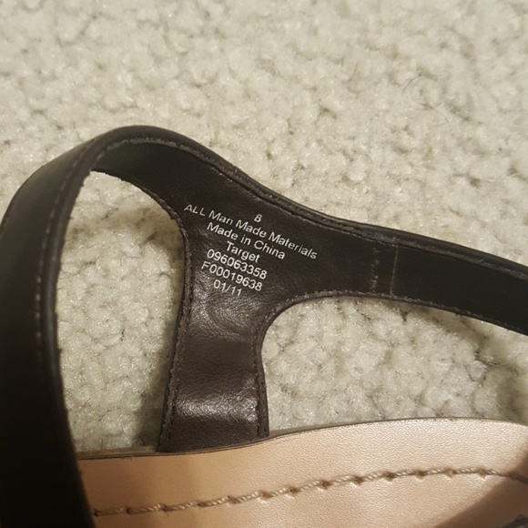 Mossimo - Picture 7 of 8